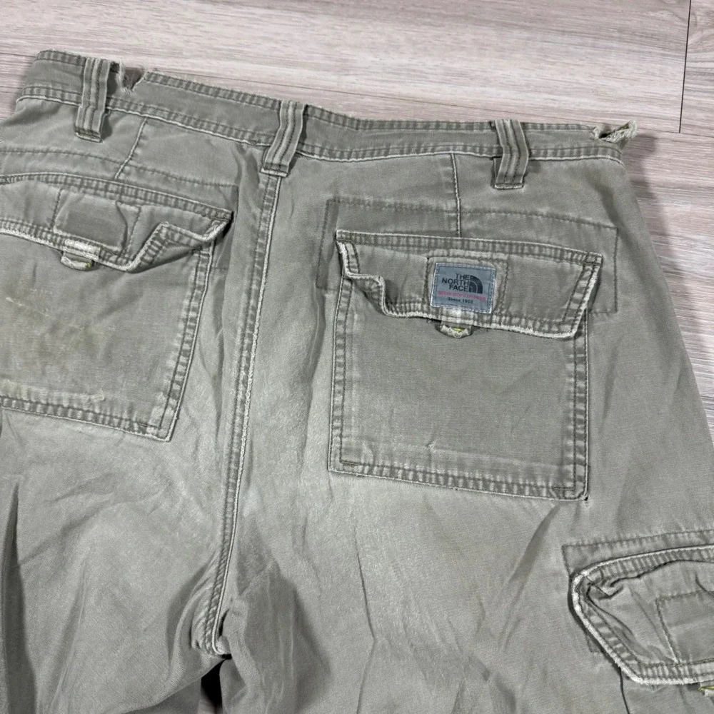 The North Face Rare Cargo Shorts All Over Patches Distressed Heavy Hunting SZ 32